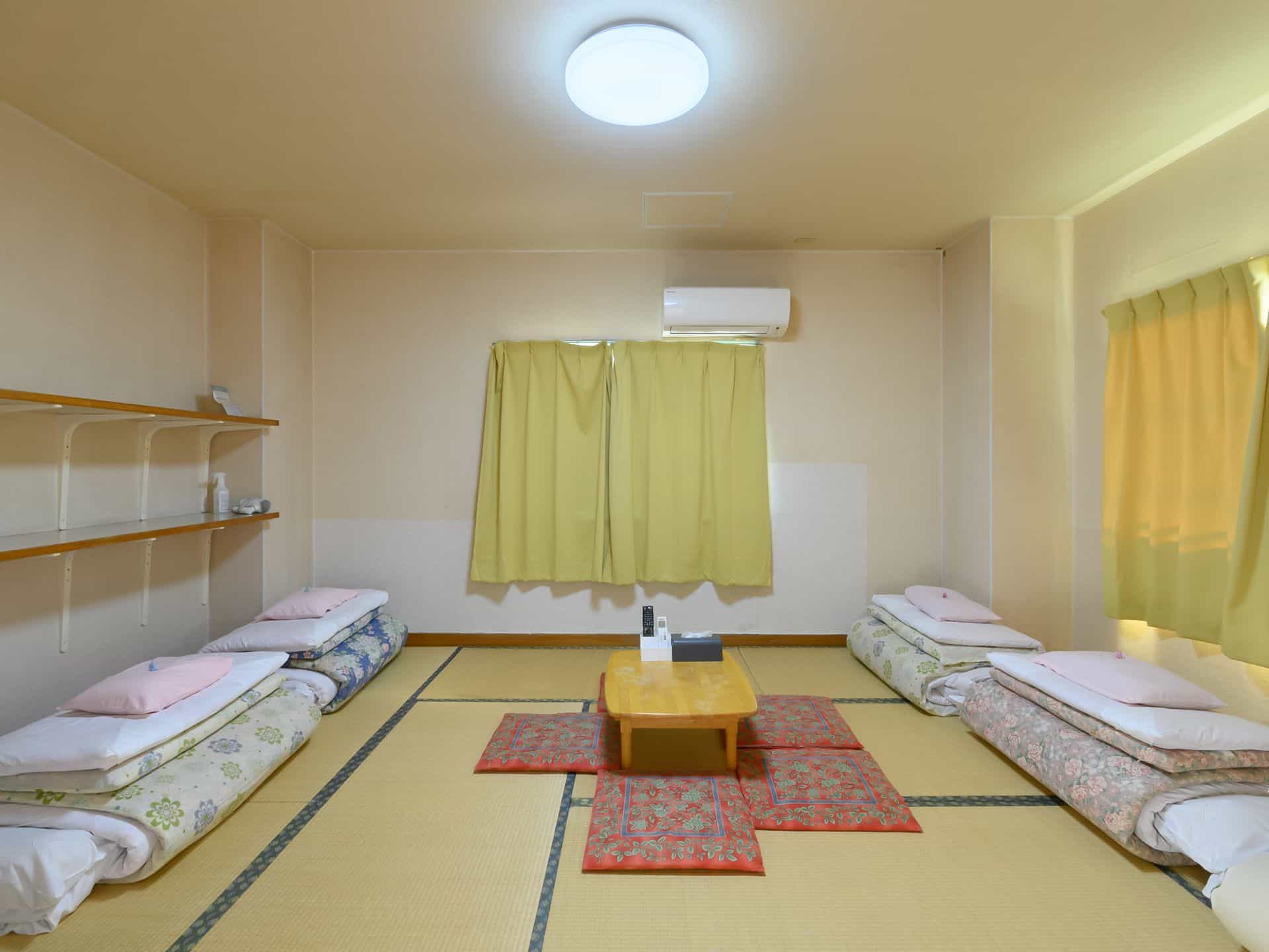 【禁煙】和室1〜5名様（バス・トイレ共用）