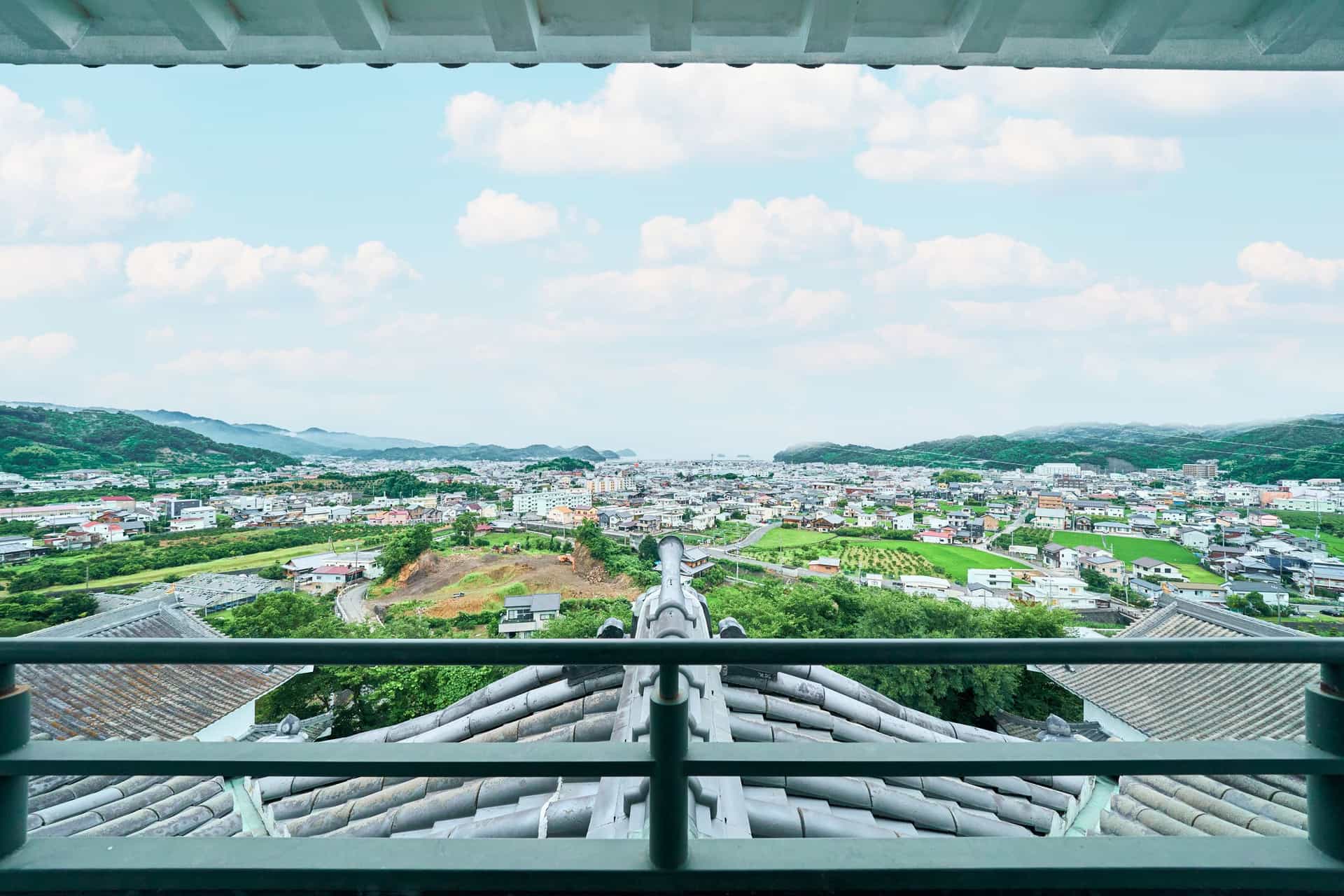 top-image-1