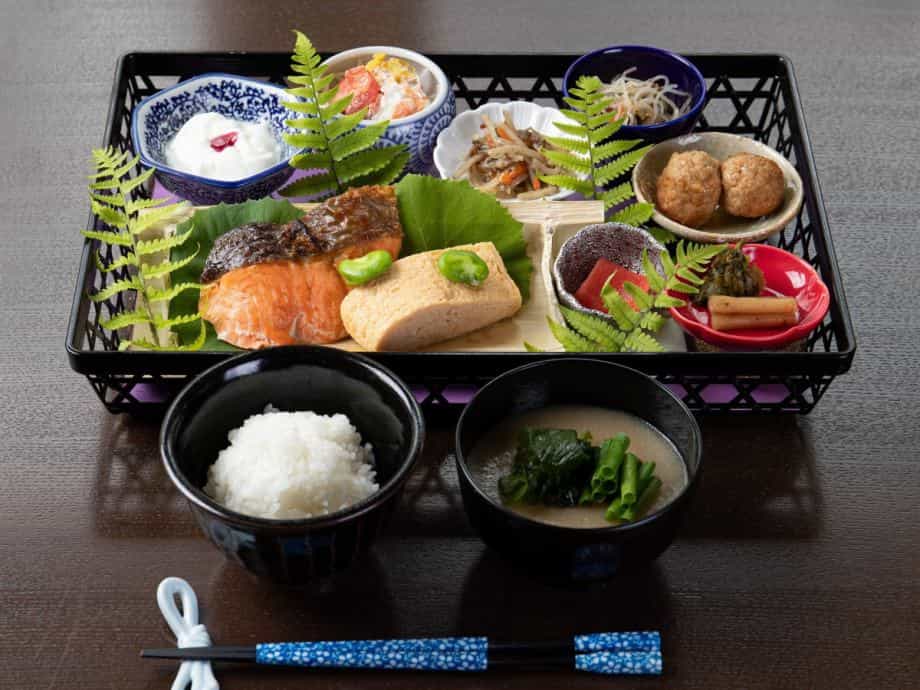 top-image-3