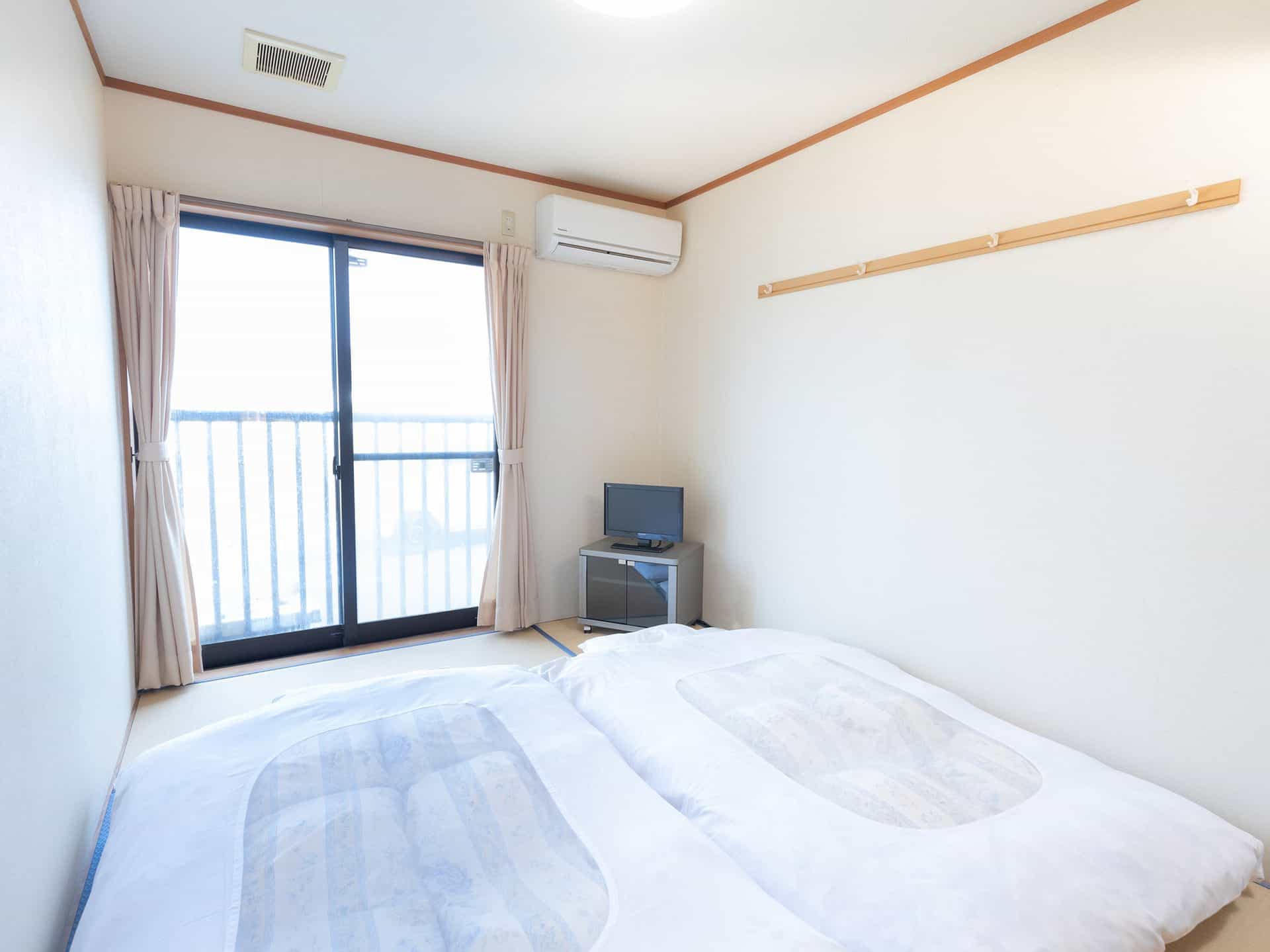 top-image-4
