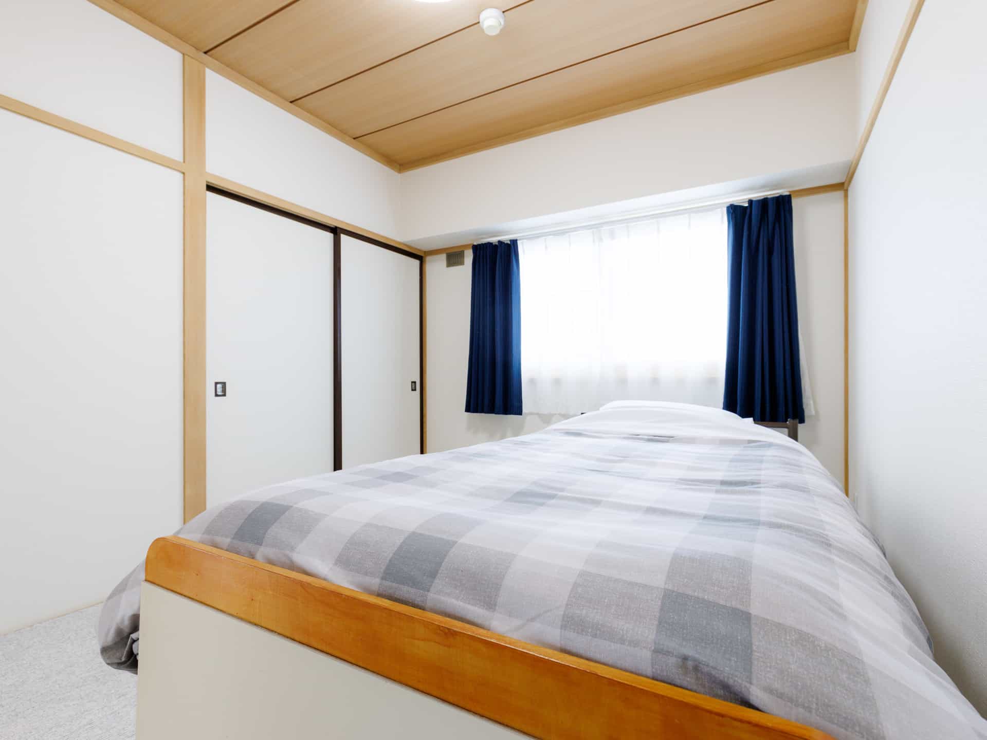 Quintuple Room (Non-Smoking)