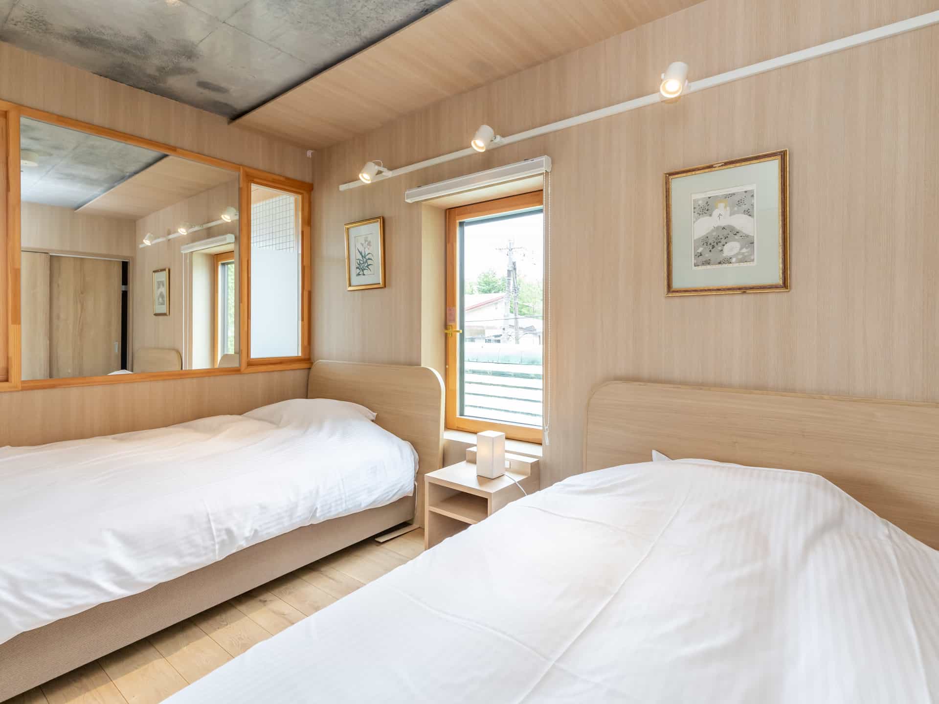 Quadruple Room (Non-Smoking)