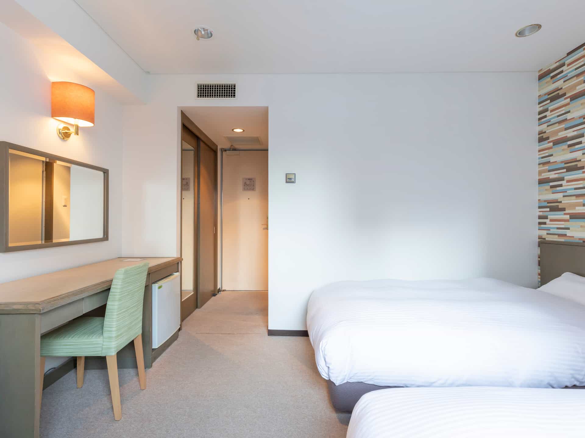 Family Room up to 3 guests (Non-Smoking)