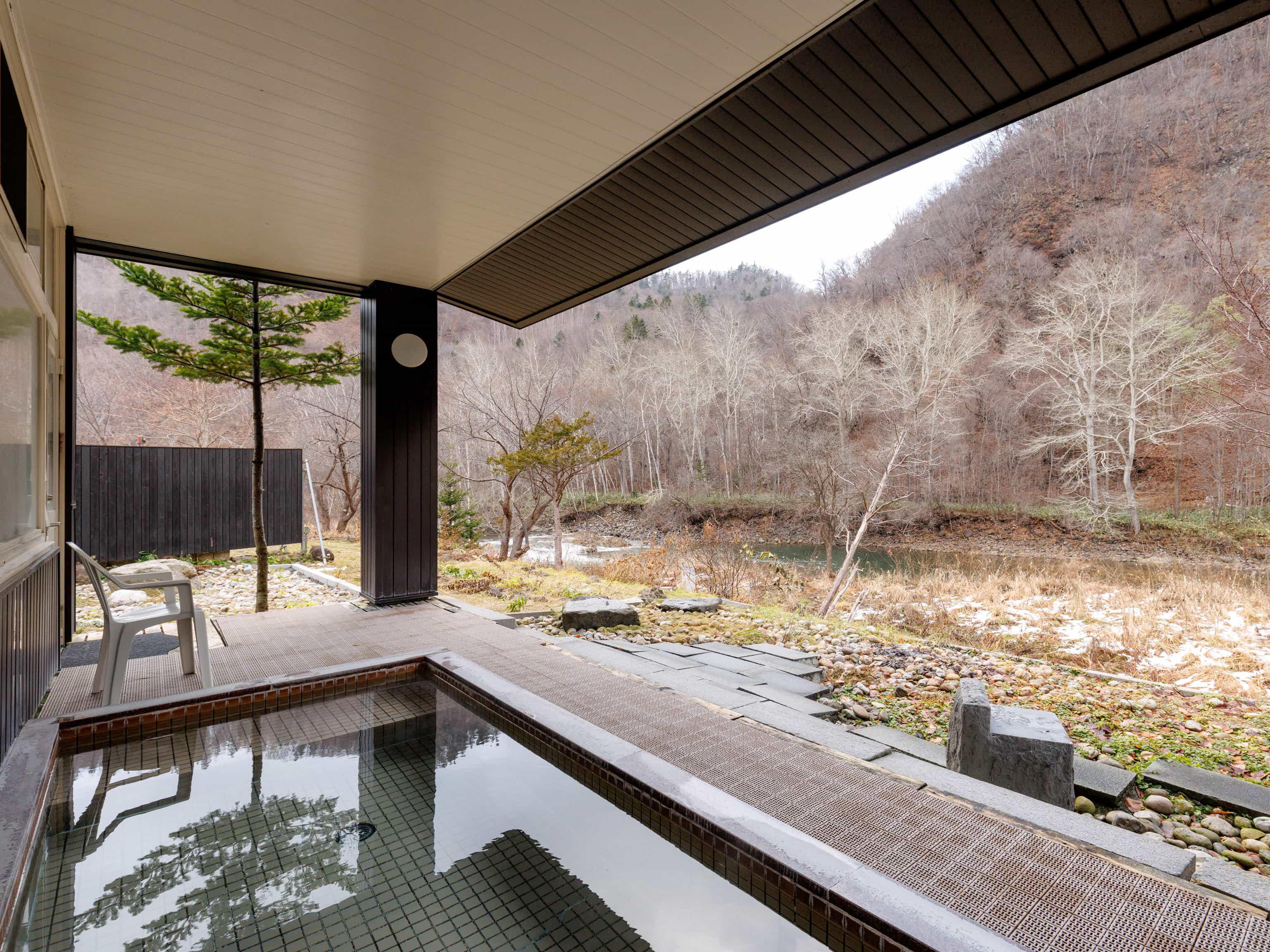 Public Bath (Female)