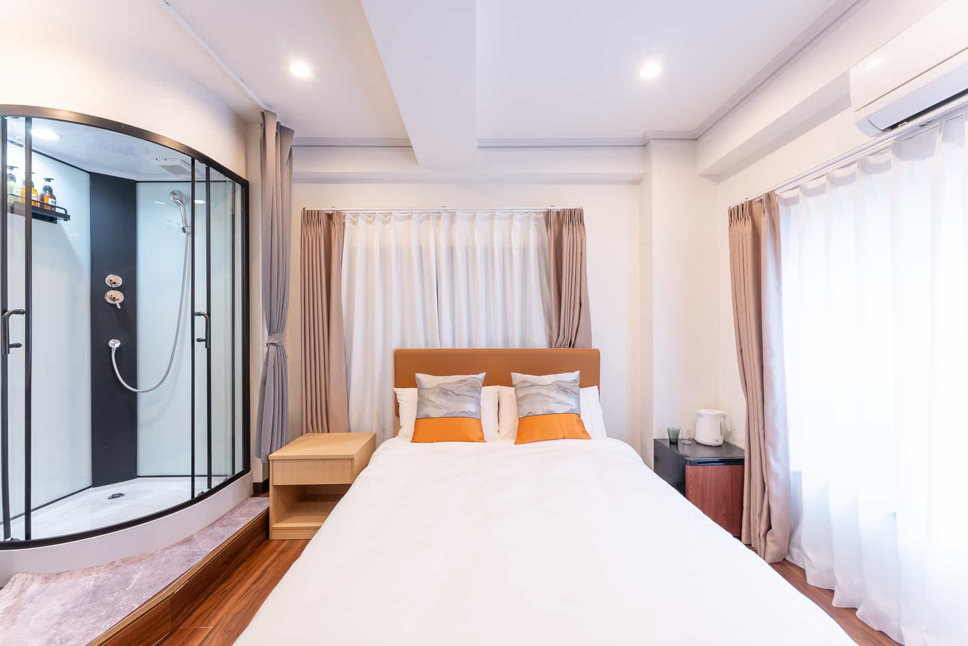 Triple Room (Non-Smoking)