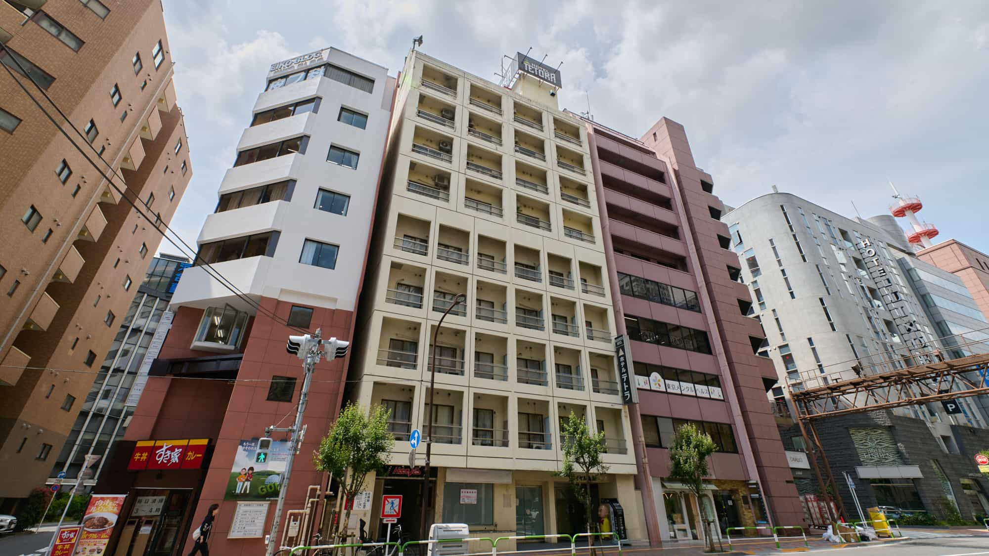 main-photo