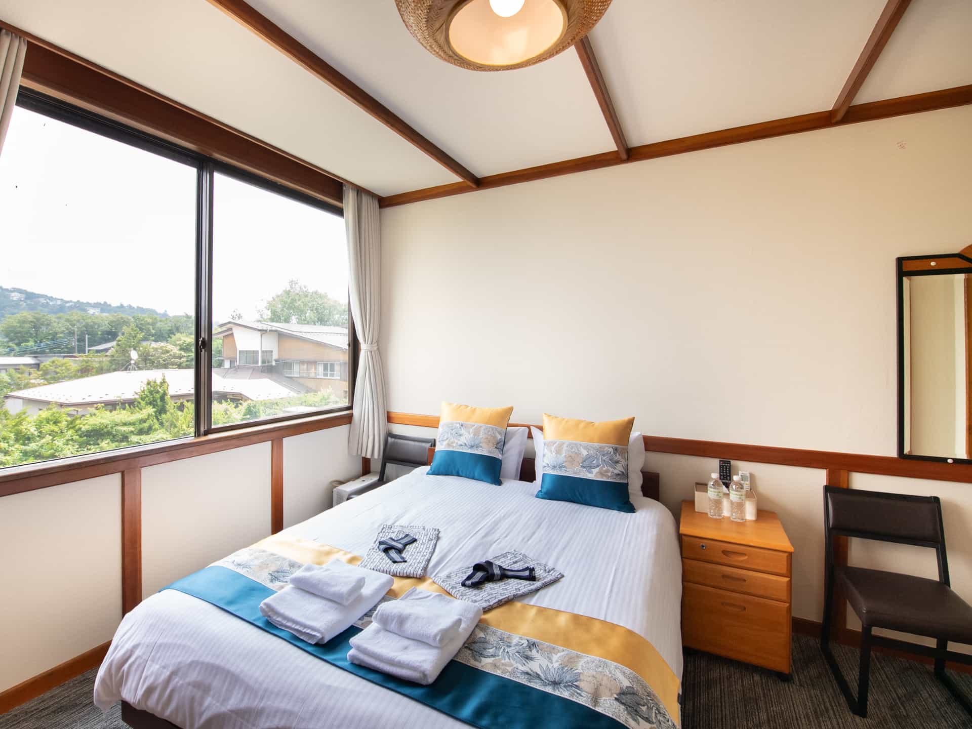 Double Room with Shared Restroom (Non-Smoking)