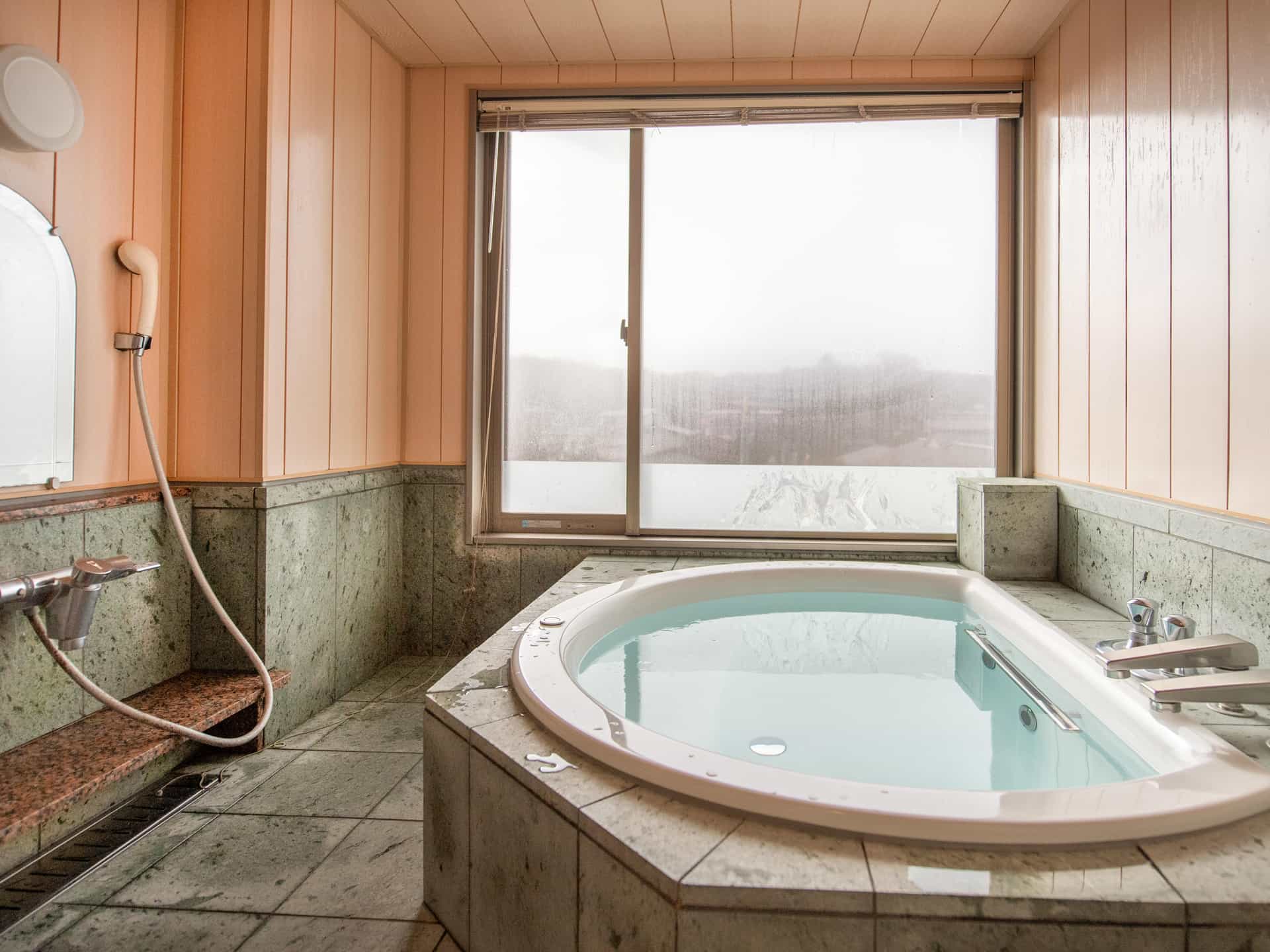 Luxury Villa up to 5 guests with Open-Air Bath and Private Garden (Non-Smoking)