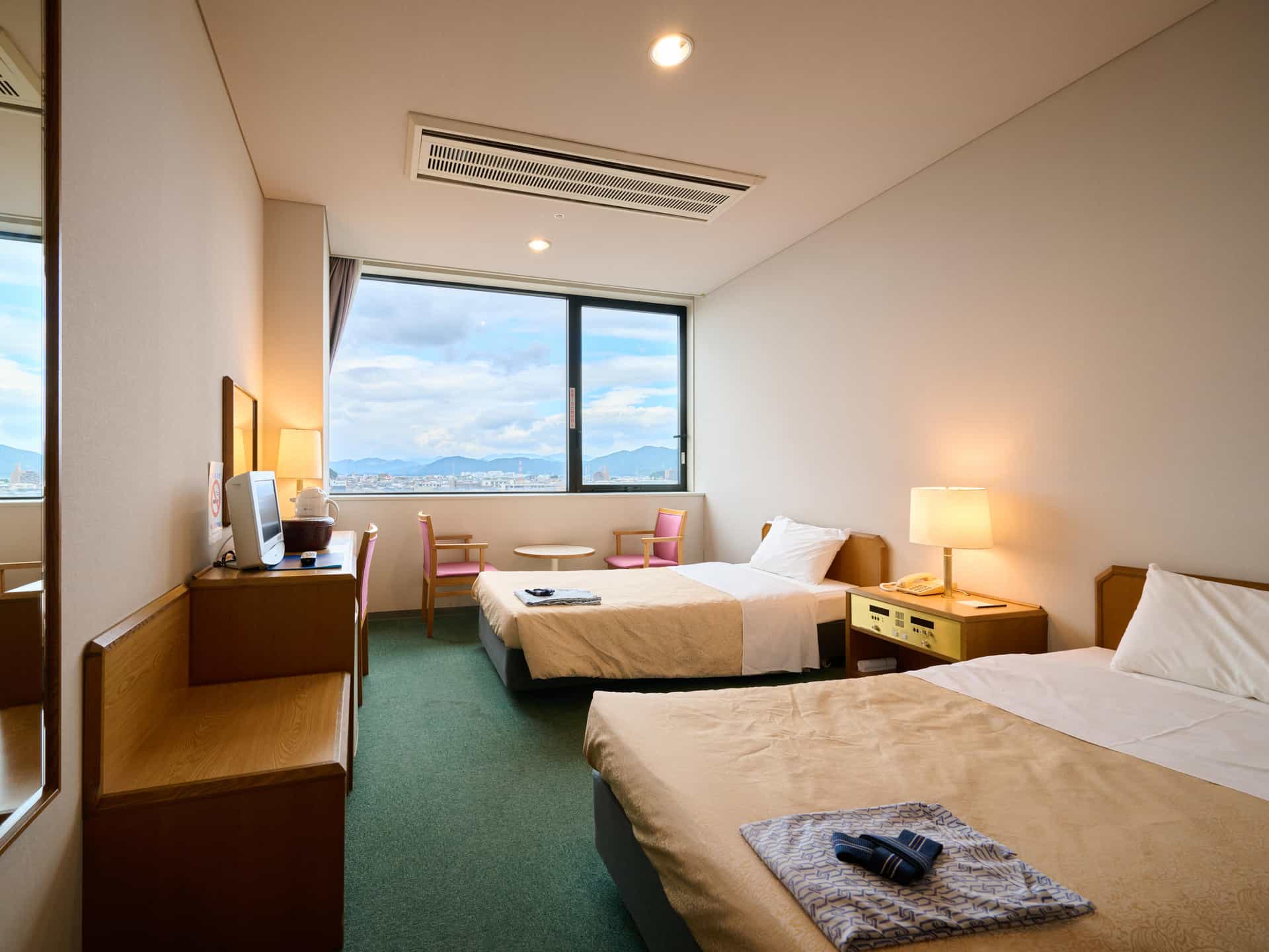 Accesible Twin Room (Non-Smoking)