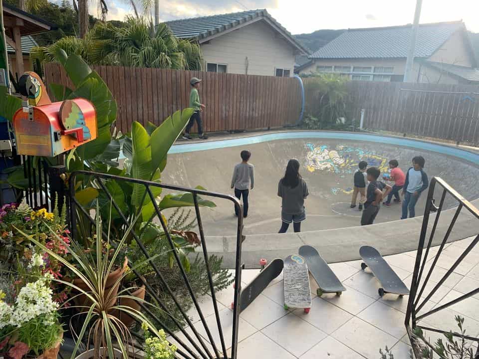 スケートボウル