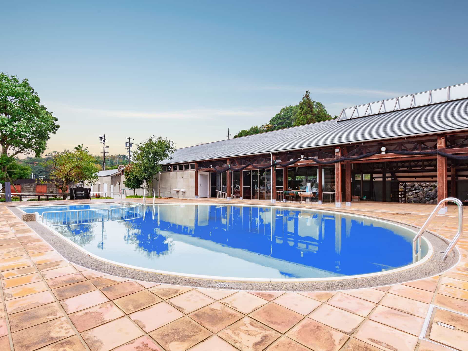 プール(夏期のみ)