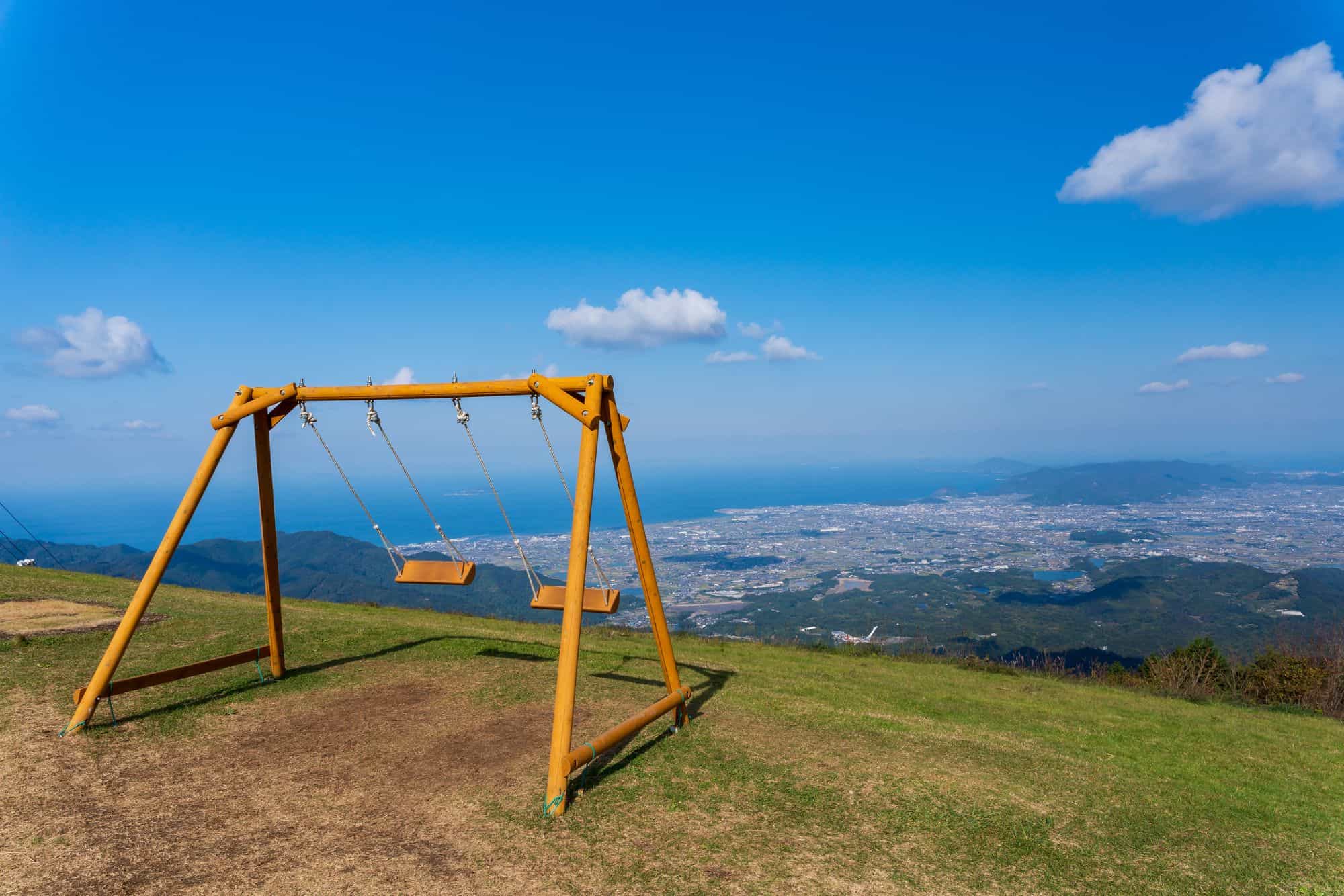 天空のブランコ 雲辺寺山頂公園